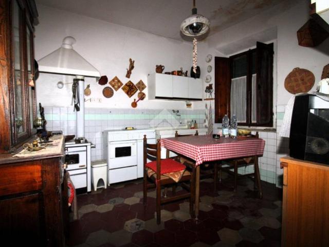 Casa indipendente in vendita a Pistoia PT