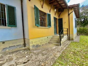 Casa indipendente in vendita a Pistoia PT