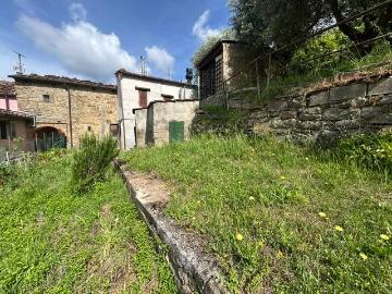 Casa indipendente in vendita a Pistoia PT
