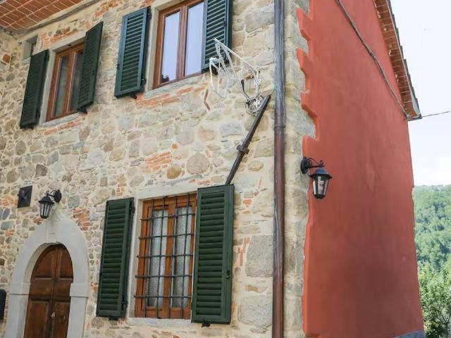 Casa indipendente in vendita a Pistoia PT