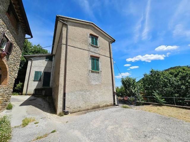 Casa indipendente in vendita a Pistoia PT