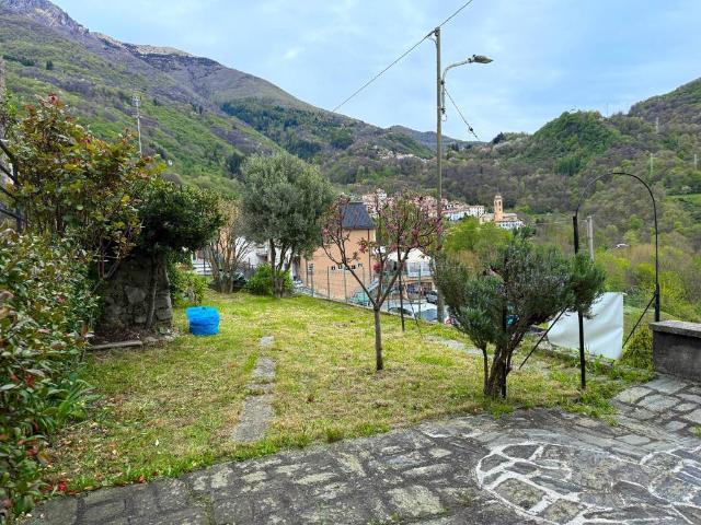 Casa indipendente in vendita a Plesio CO