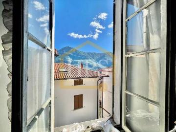 Casa indipendente in vendita a Plesio CO