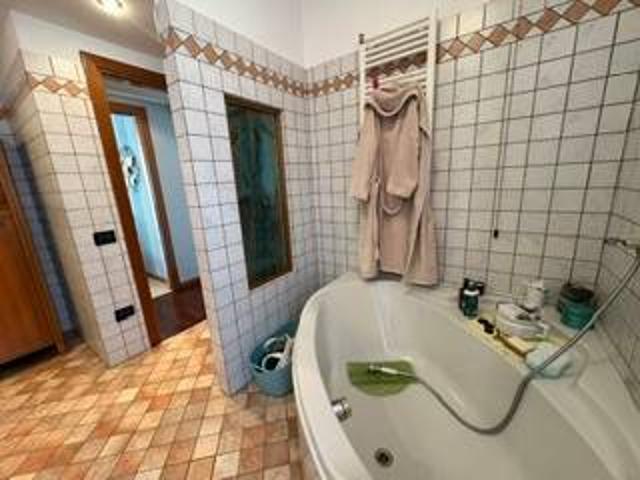 Casa indipendente in vendita a Pradalunga BG