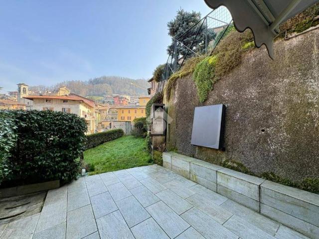 Casa indipendente in vendita a Pradalunga BG