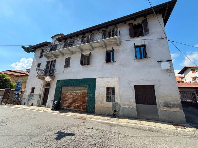 Casa indipendente in vendita a Pralungo BI