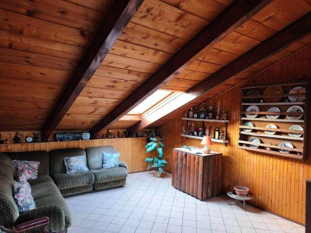 Casa indipendente in vendita a Pralungo BI