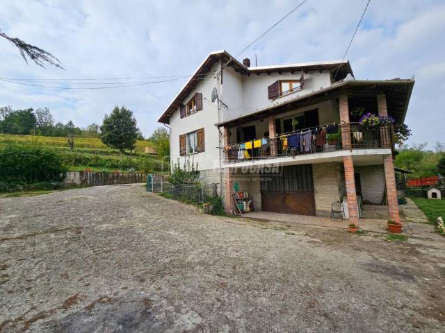 Casa indipendente in vendita a Prasco AL
