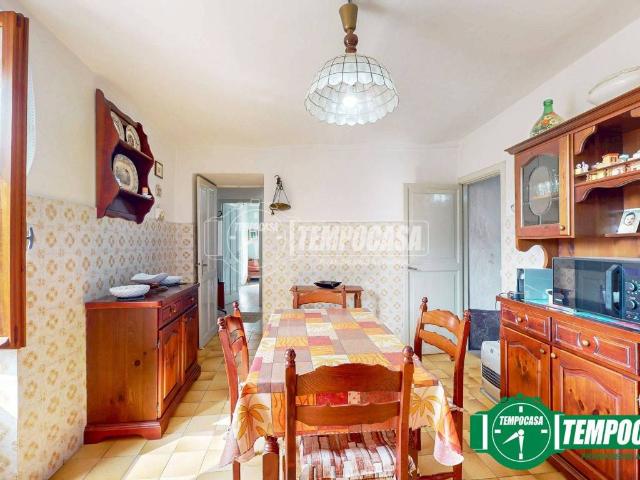 Casa indipendente in vendita a Cremolino AL