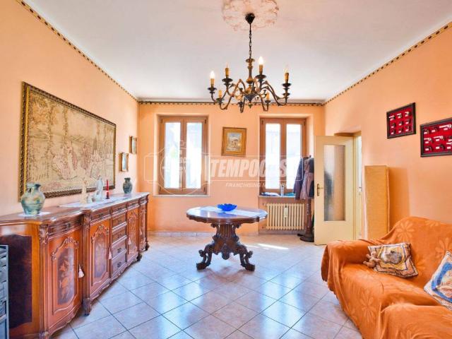 Casa indipendente in vendita a Prarolo VC