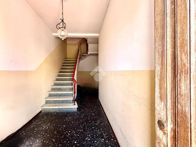 Casa indipendente in vendita a Prato