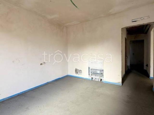 Casa indipendente in vendita a Prato, Cafaggio Grignano
