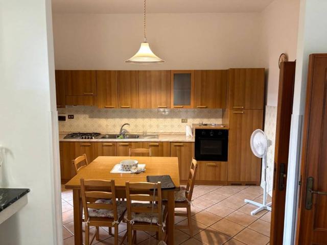 Casa indipendente in vendita a Prato PO