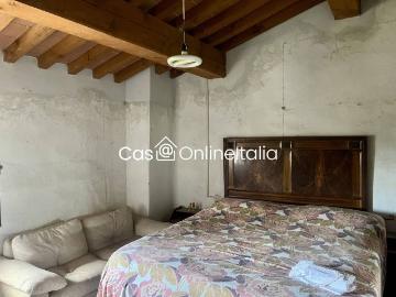 Casa indipendente in vendita a Prato PO