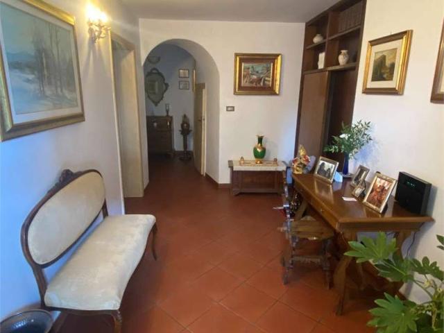 Casa indipendente in vendita a Prato PO