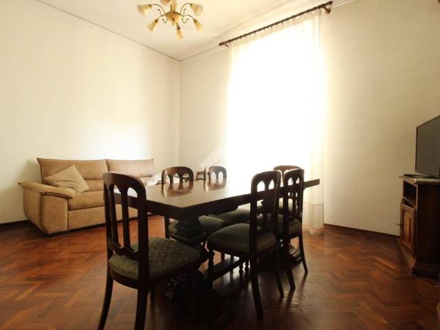 Casa indipendente in vendita a Prato PO