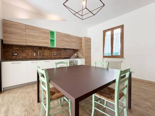 Casa indipendente in vendita a Prato PO