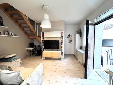 Casa indipendente in vendita a Prato PO