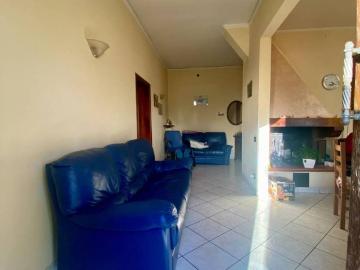Casa indipendente in vendita a Prato PO