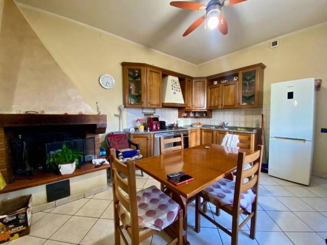Casa indipendente in vendita a Prato PO