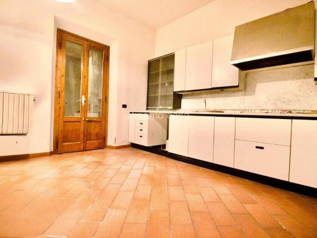 Casa indipendente in vendita a Prato PO