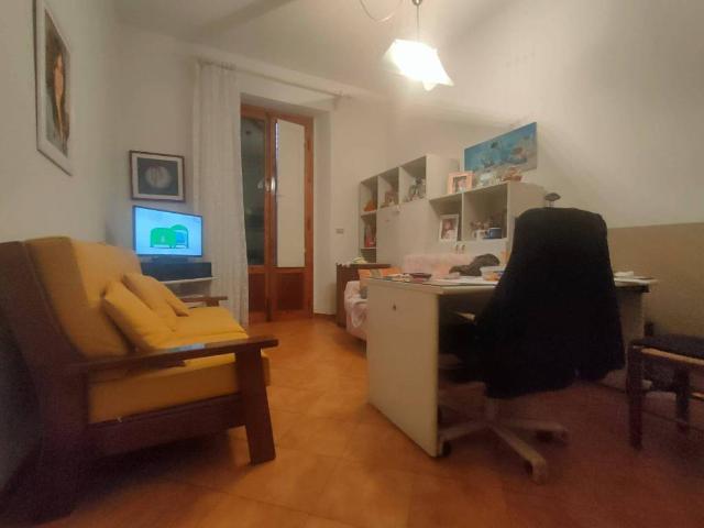 Casa indipendente in vendita a Prato PO