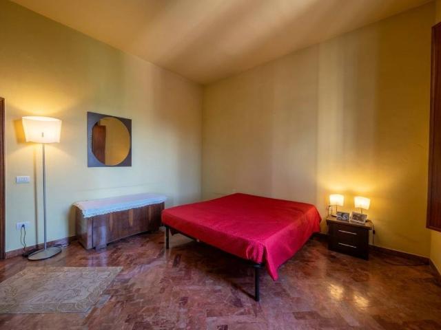 Casa indipendente in vendita a Prato PO