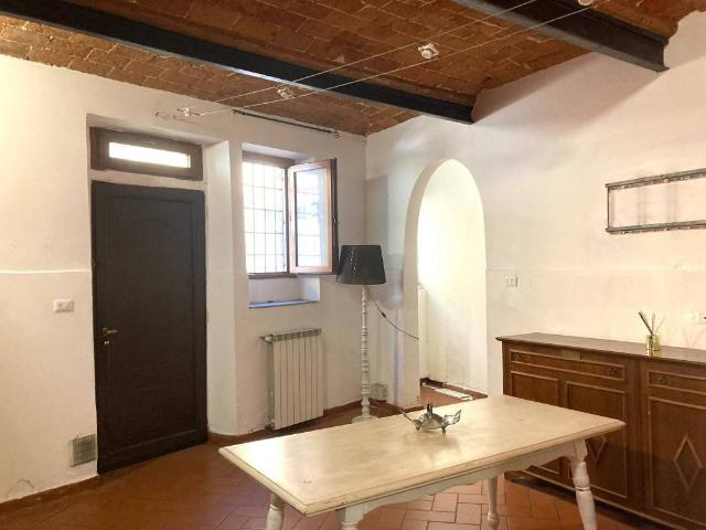 Casa indipendente in vendita a Prato PO