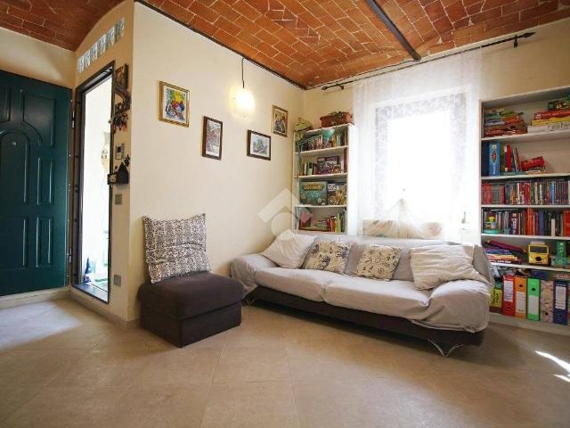 Casa indipendente in vendita a Prato PO