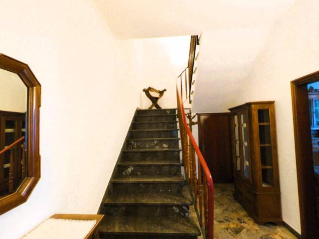 Casa indipendente in vendita a Prato PO