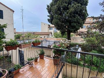 Casa indipendente in vendita a Prato PO