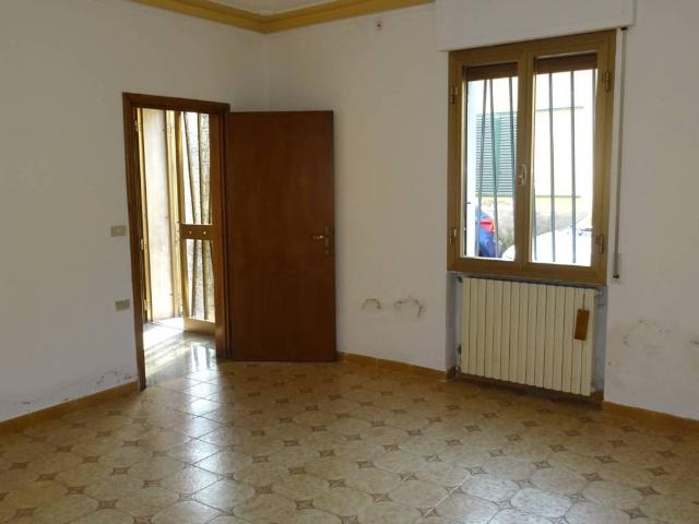 Casa indipendente in vendita a Prato PO