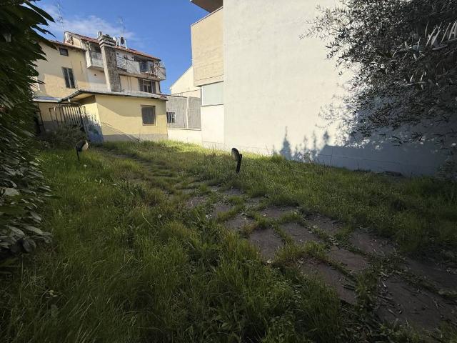 Casa indipendente in vendita a Prato PO