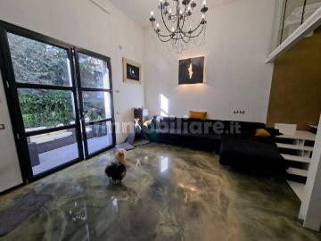 Casa indipendente in vendita a Prato via Metauro, Chiesanuova