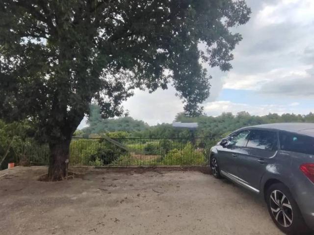 Casa indipendente in vendita a Pratola Serra AV