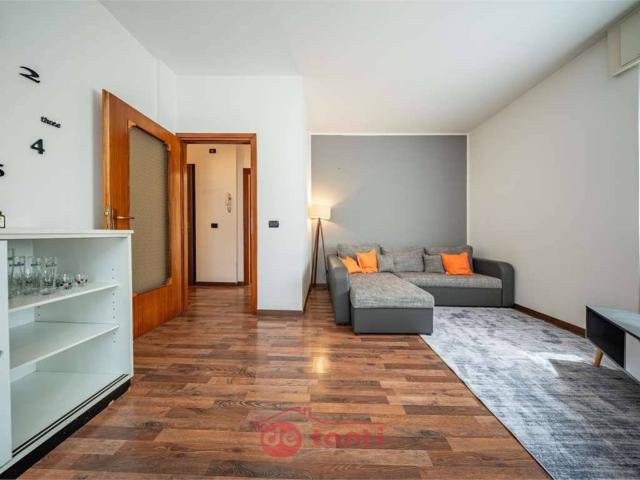 Casa indipendente in vendita a Prata Camportaccio SO