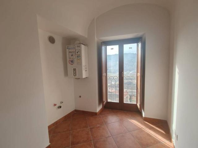 Casa indipendente in vendita a Prata d'Ansidonia AQ