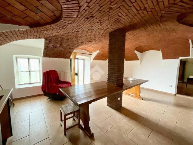 Casa indipendente in vendita a Pratiglione TO