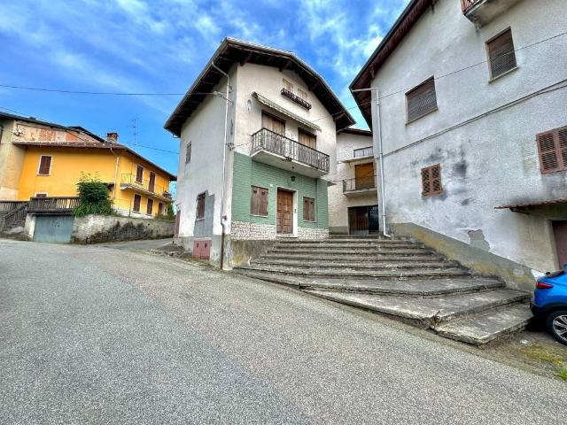 Casa indipendente in vendita a Pray BI