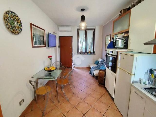 Casa indipendente in vendita a Pregnana Milanese MI