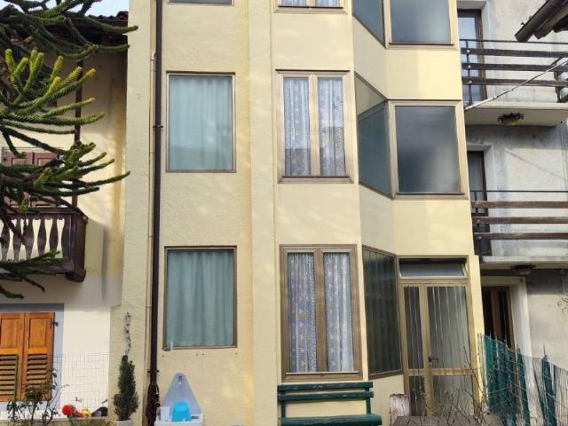 Casa indipendente in vendita a Preone UD