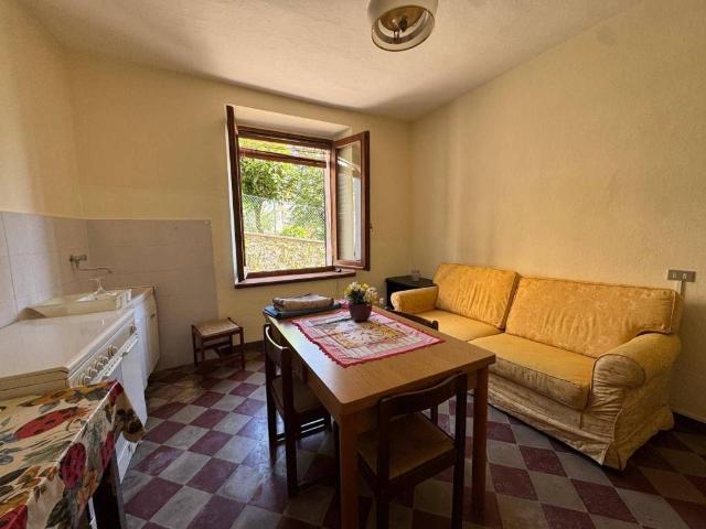 Casa indipendente in vendita a Premolo BG