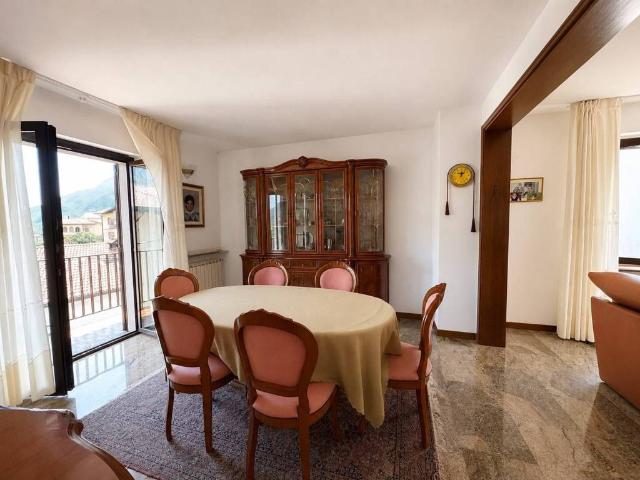 Casa indipendente in vendita a Premolo BG