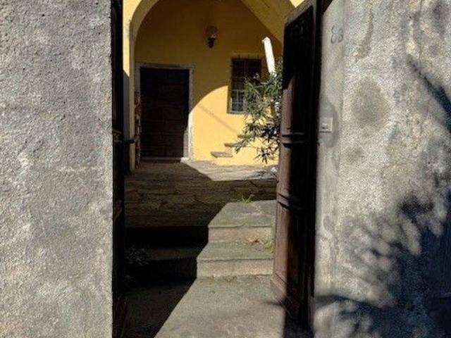 Casa indipendente in vendita a Premosello Chiovenda