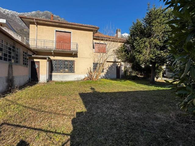 Casa indipendente in vendita a Premosello Chiovenda VB