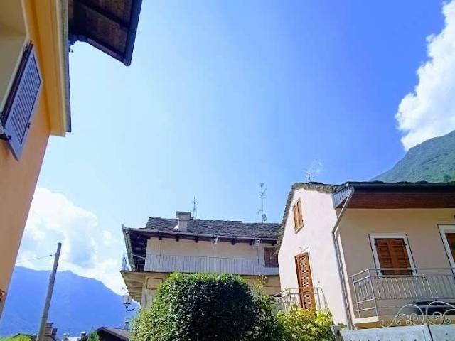 Casa indipendente in vendita a Premosello Chiovenda VB
