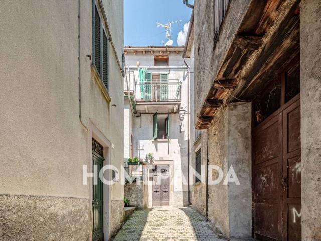 Casa indipendente in vendita a Premana LC