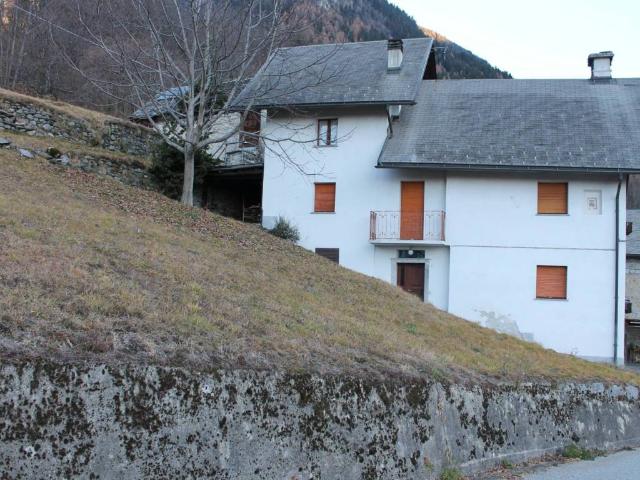 Casa indipendente in vendita a Premia VB