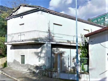 Casa indipendente in vendita a Presenzano CE