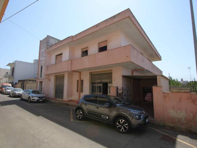 Casa indipendente in vendita a Presicce Acquarica LE